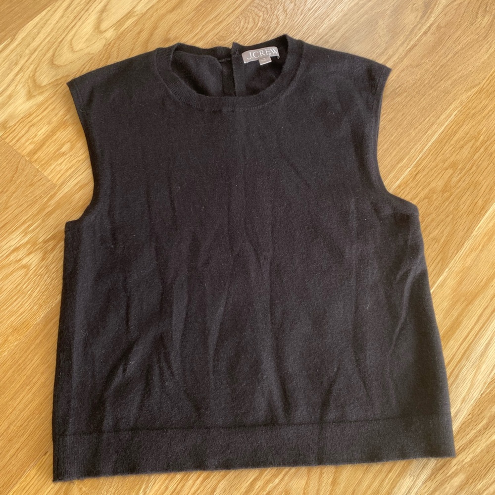 J. Crew Black Cashmere Top as seen on Meghan Markle. Size M.
